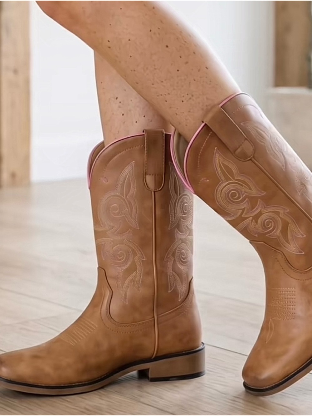 Women’s Tan Western Ankle Boots with Pink Trim Size 13